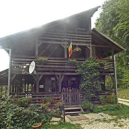 Cabana La Noi Risnov
