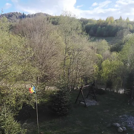 Cabana La Noi Risnov